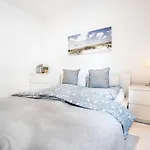 Komplette 2 Zimmer Wohnung Zentral Neben Oktoberfest